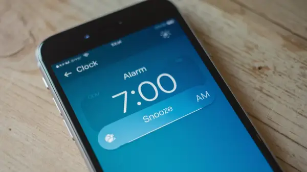 Budzik iPhone - Zmień dźwięk, piosenkę i napraw alarm