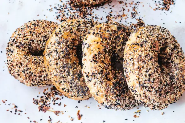 Domowe bajgle - przepis na idealny obiad i lunch!