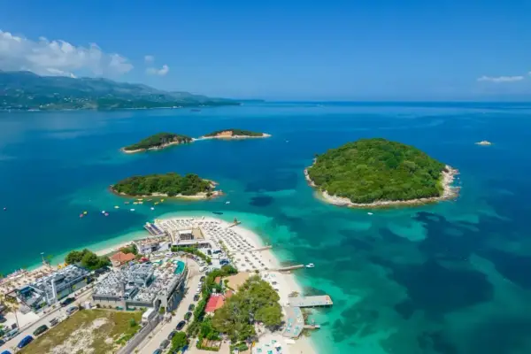 Albania wakacje - Jak zaplanować udany wyjazd? Poradnik