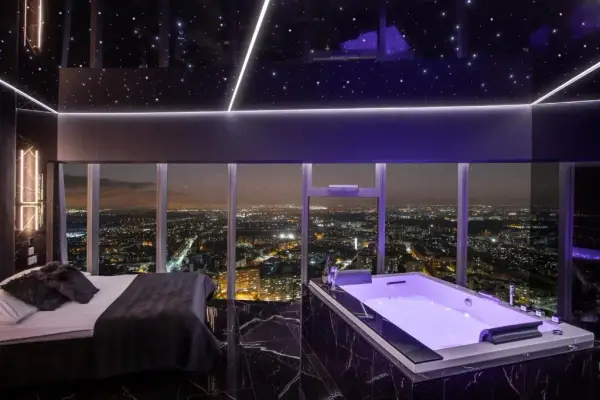Ile kosztuje nocleg w Sky Tower? Ceny apartamentów i udogodnienia w ofercie