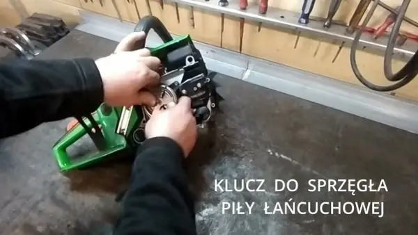 Jak odkręcić sprzęgło w pile spalinowej NAC - uniknij kosztownych błędów