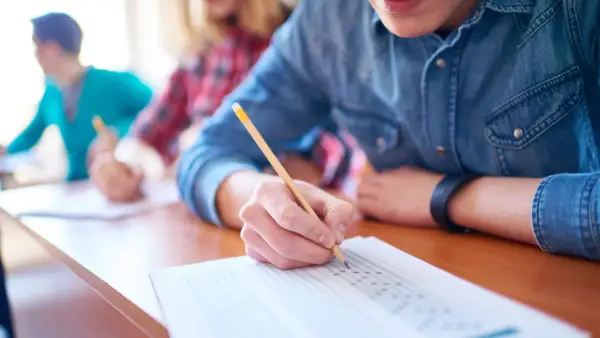 Co po maturze z biologii? Odkryj najlepsze kierunki i kariery