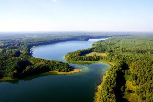 Jezioro Małszewskie - raj dla wędkarzy i miłośników wypoczynku na Mazurach