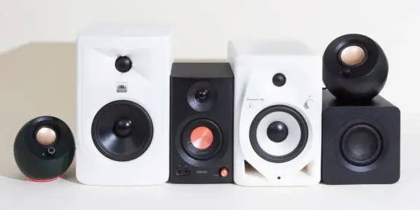 Jak podłączyć głośnik JBL do komputera przez USB - Sprawdź instrukcję