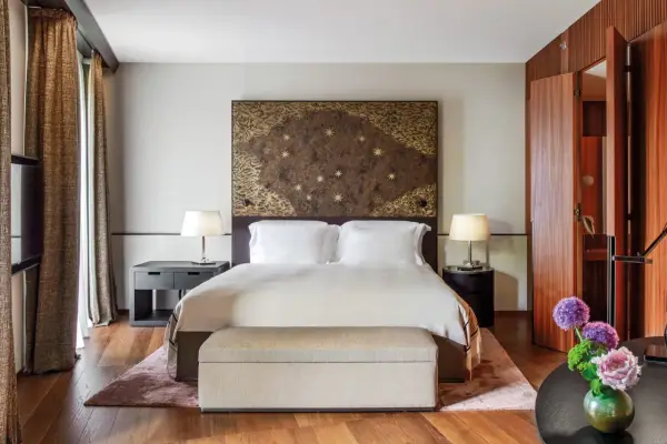 Bulgari Hotel Milano: Lusso, Design e Recensioni nel Cuore di Brera