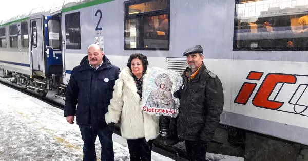 Gietrzwałd jak dojechać pociągiem: trasy, przesiadki i czas przejazdu