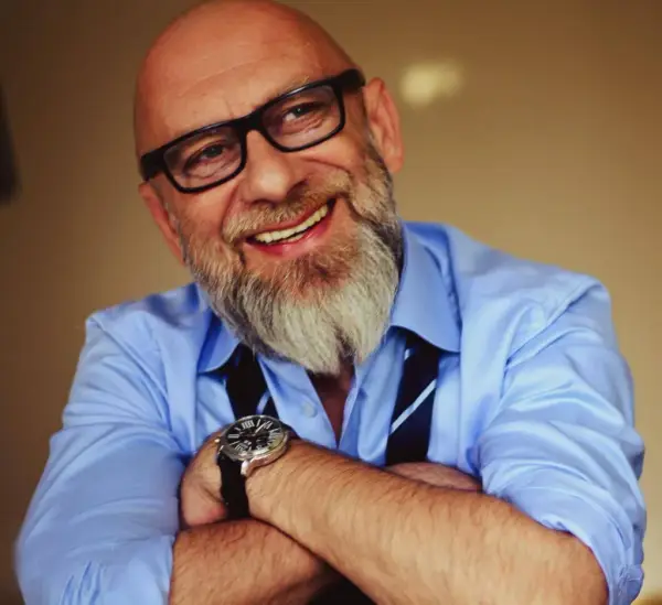 Jacek Pawlak aktor - Fascynująca biografia i osiągnięcia w teatrze