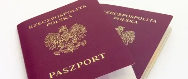 Jak sprawdzić paszport i upewnić się, że jest gotowy do odbioru