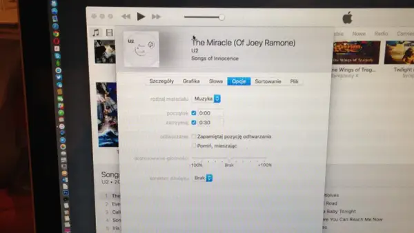 Jak ustawić dzwonek w iPhone - własna piosenka za darmo