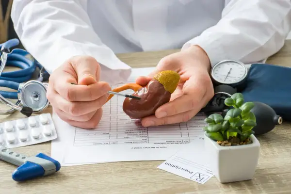 Jak się bada nerki? Kluczowe testy, które mogą uratować zdrowie