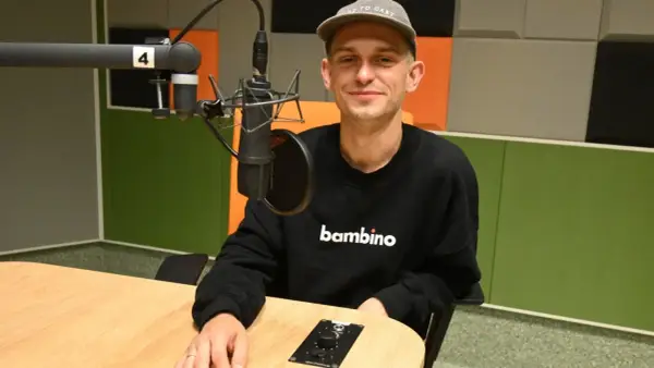 Ile wzrostu ma Vito Bambino? - 168 czy 170 cm? Poznaj fakty