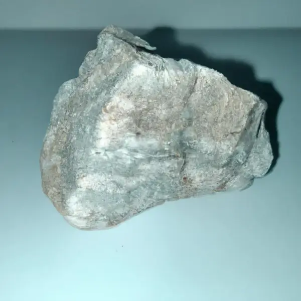 Jak łatwo i trwale zmienić kolor kamienia dekoracyjnego gipsowego – porady krok po kroku