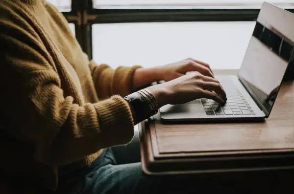 Apki mobilne platform rozrywkowych kontra desktop. Co jest lepsze?