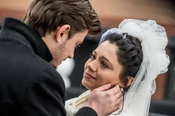 Papiery na szczęście - zobacz ile odcinków emitował serial TVN7