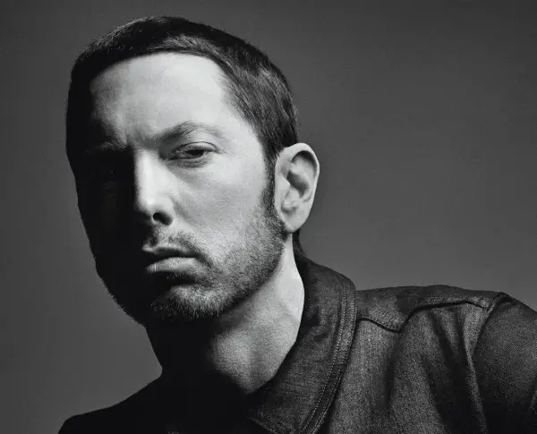 Eminem ile ma wzrostu? Zaskakujące różnice w danych!