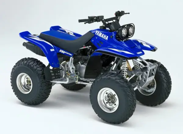 Yamaha Warrior 350 ile ma koni? Moc silnika i osiągi quada.