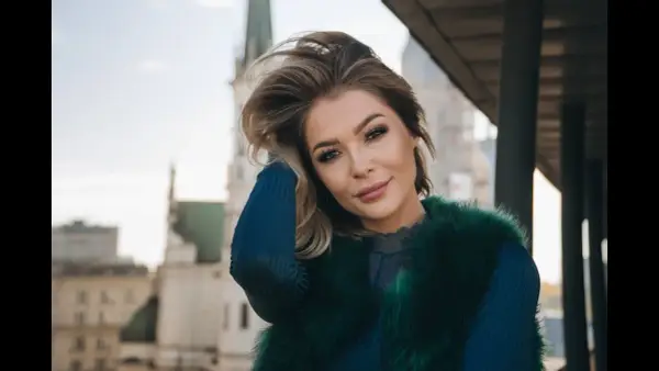 Duża ania warsaw shore – jej rola, kontrowersje i życie prywatne
