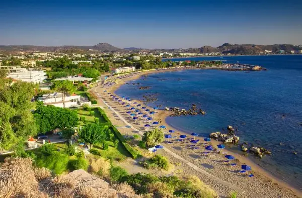 Faliraki Plaza: Perła wśród plaż Rodos - co warto wiedzieć