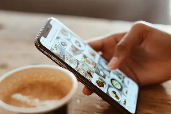 Podstawy obróbki zdjęć mobilnych – co poprawiać, a czego unikać?