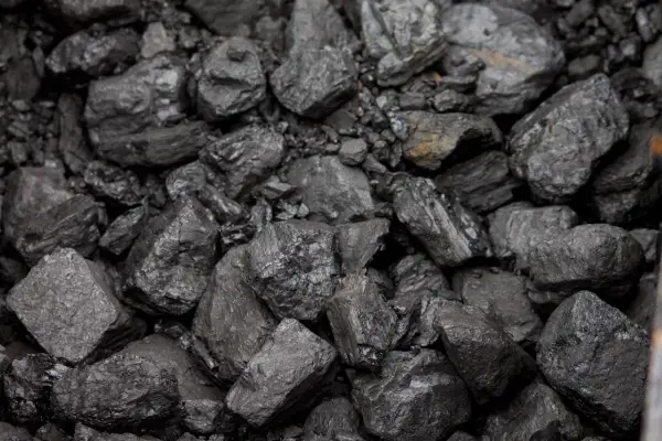 Gdzie kupić węgiel na Śląsku: najlepsze miejsca i oferty na rynku