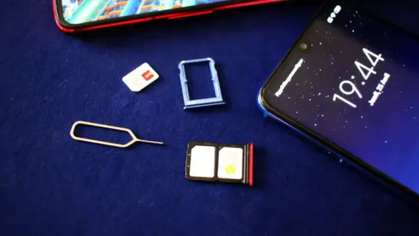 Comment passer d'une carte SIM à l'autre sans perdre vos contacts