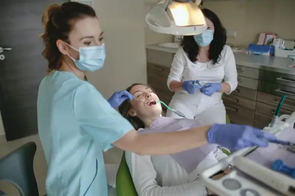 Jak często można chodzić do dentysty - najważniejsze zalecenia specjalistów