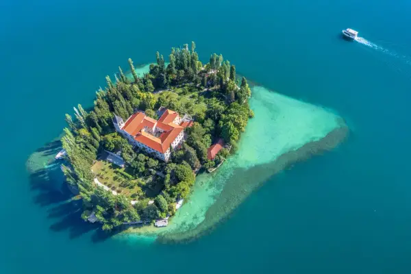Najmniejsza wyspa na świecie to zaskakująca Hub Island o powierzchni 306 m²