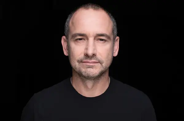 Piotr Kruszczyński: Kontrowersyjny dyrektor Teatru Nowego w Poznaniu