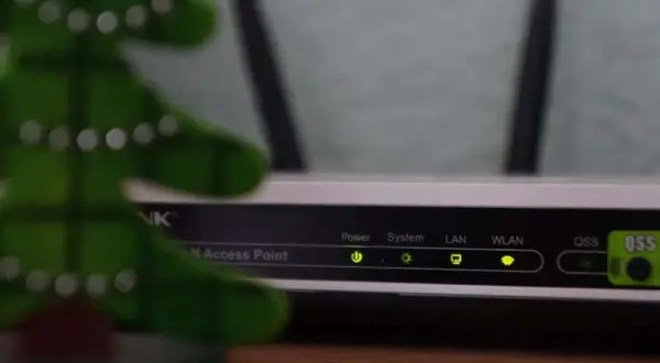 Dlaczego router działa, ale nie ma internetu? Oto przyczyny i rozwiązania.