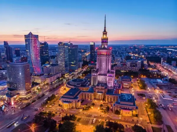 Warszawa centrum: 5 atrakcji, obok których nie przejdziesz obojętnie