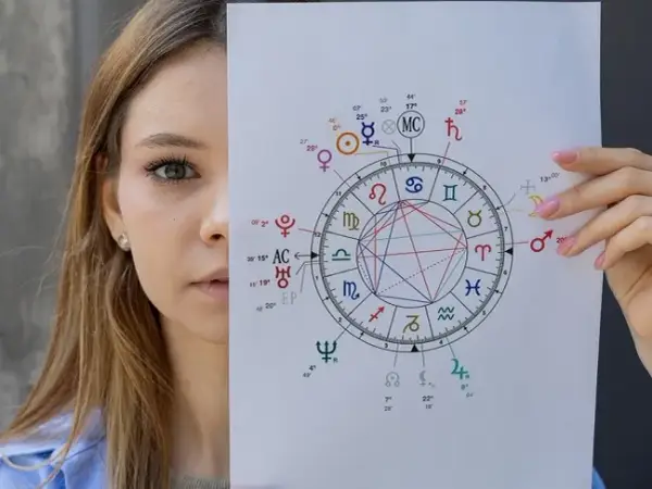 Czy horoskopy partnerskie się sprawdzają? Fakty i mity astrologii