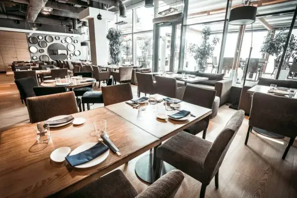 Optymalizacja czasu pracowników w restauracji – przykład efektywnego modelu współpracy franczyzowej