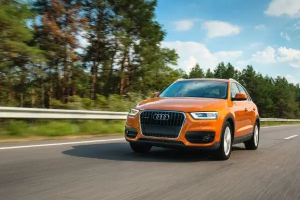 Jakie samochody mają stały napęd 4x4? Oto modele, które musisz znać