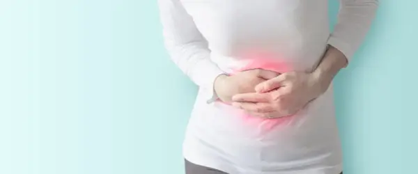 Ból żołądka objawy: poznaj najczęstsze przyczyny i symptomy
