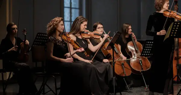 Co wyróżnia "Stabat Mater" Pergolesiego? Analiza kompozycji i jej wpływ