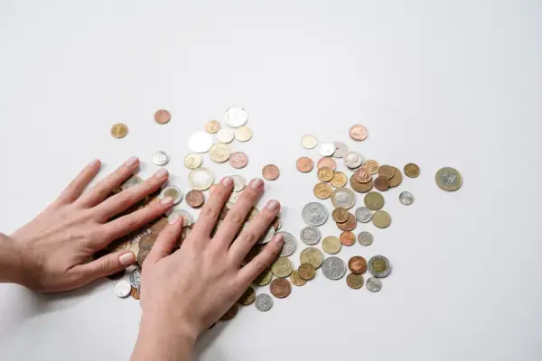 Przypowieść o drachmie: odkryj jej głębokie znaczenie i przesłanie
