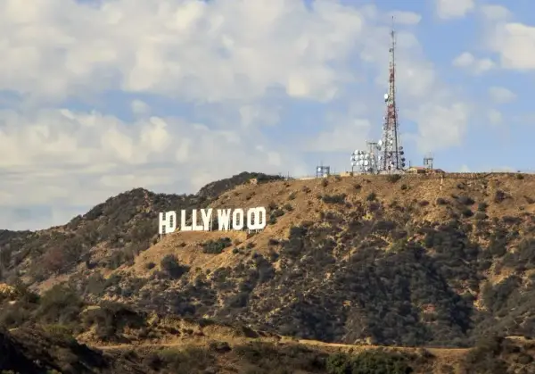W jakim stanie jest Hollywood? Odkryj aktualne wyzwania i zmiany