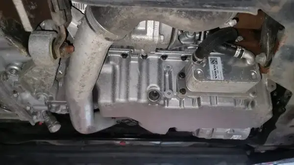Volvo XC60: Wymiana oleju w automacie co ile i dlaczego to klucz?