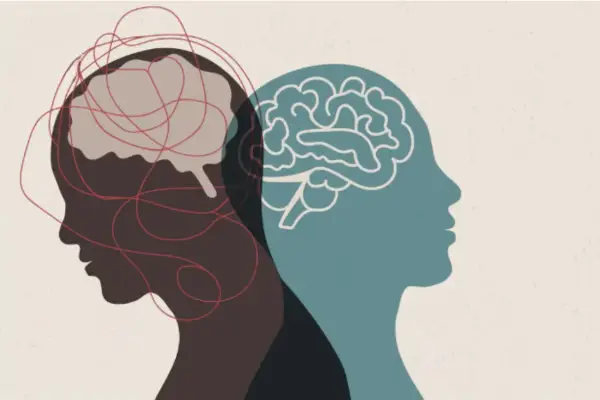 Dos perfiles de cabeza, uno con un cerebro enredado y otro con un cerebro claro, simbolizan la complejidad de una enfermedad multifactorial.
