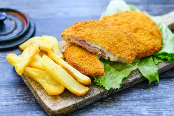 Kotlet po szwajcarsku - idealny przepis krok po kroku