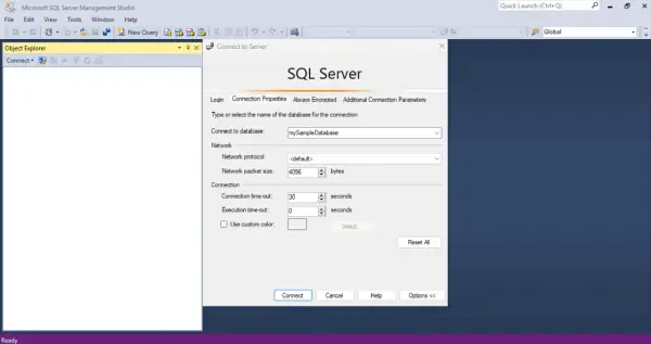 Okno dialogowe "Połącz z serwerem" w SQL Server Management Studio, gdzie ustawiasz parametry połączenia z bazą danych.