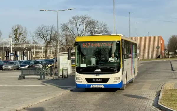 Ile kosztuje przejazd Oświęcim-Kraków? Aktualne ceny i rozkłady