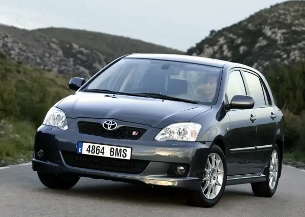 Toyota Corolla E12 - Czy ten kompakt wciąż ma sens?