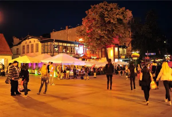 SPATiF Sopot - Klubowa legenda Sopotu. Plan na udany wieczór.