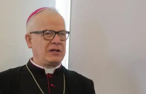 Czy żyje biskup Michalik? Aktualne informacje o jego zdrowiu i życiu