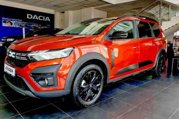 Dacia Jogger - Opinie, Wady i Zalety. Czy to auto dla Ciebie?