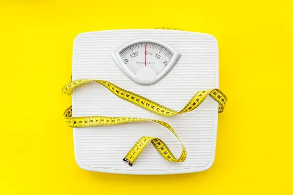 Jak schudnąć 5 kg bez głodówki - Poznaj plan bez efektu jo-jo