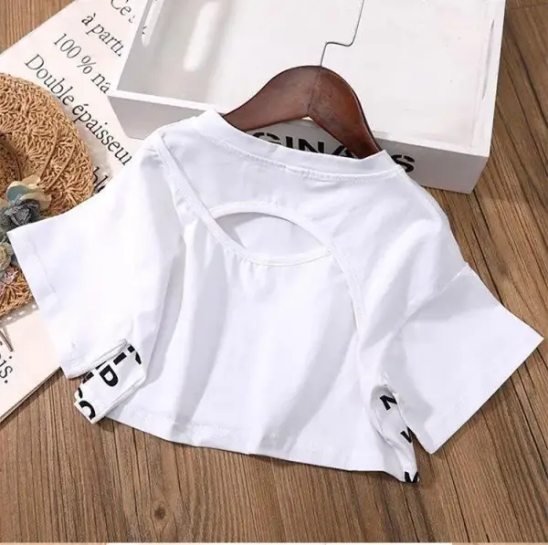 Bluzka top dla dziewczynki – modne style i gdzie je kupić
