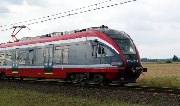 Rozkład jazdy PKP Kędzierzyn-Koźle – Spóźnisz się na pociąg?