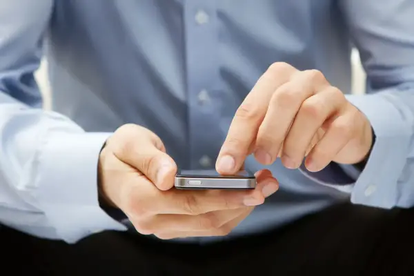 Dlaczego aplikacja Google zatrzymuje się? Oto najczęstsze przyczyny i rozwiązania